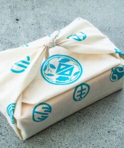 臺灣都市紋章風呂敷 - 花淺蔥(隨機附贈雙和號明信片一張)