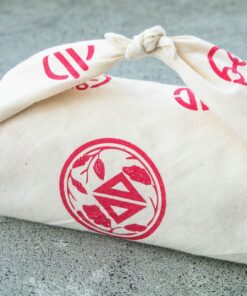 臺灣都市紋章風呂敷 - 紅絹(隨機附贈雙和號明信片一張)