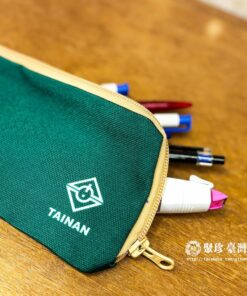 Alternative view of 日本時代市徽方形萬物袋（共5款）